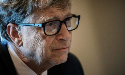 Bill Gates koronavirüse yakalandı