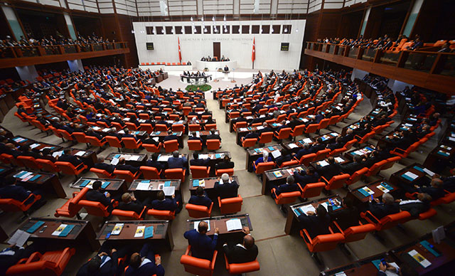 HDP'nin 'Suruç katliamı araştırılsın' önergesi, AKP-MHP ...