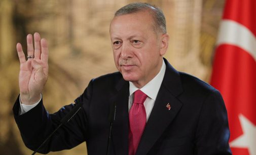 Erdoğan: Bu seçimlerde eski Türkiye ile yeni Türkiye arasında bir tercih yapacağız